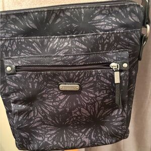 Baggallini Crossbody Bag w/ Detachable Pouch